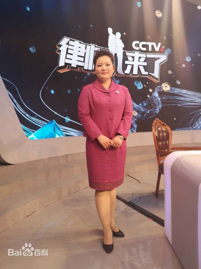 长葛女律师黄晶晶30岁入行,5次上央视!-大象网