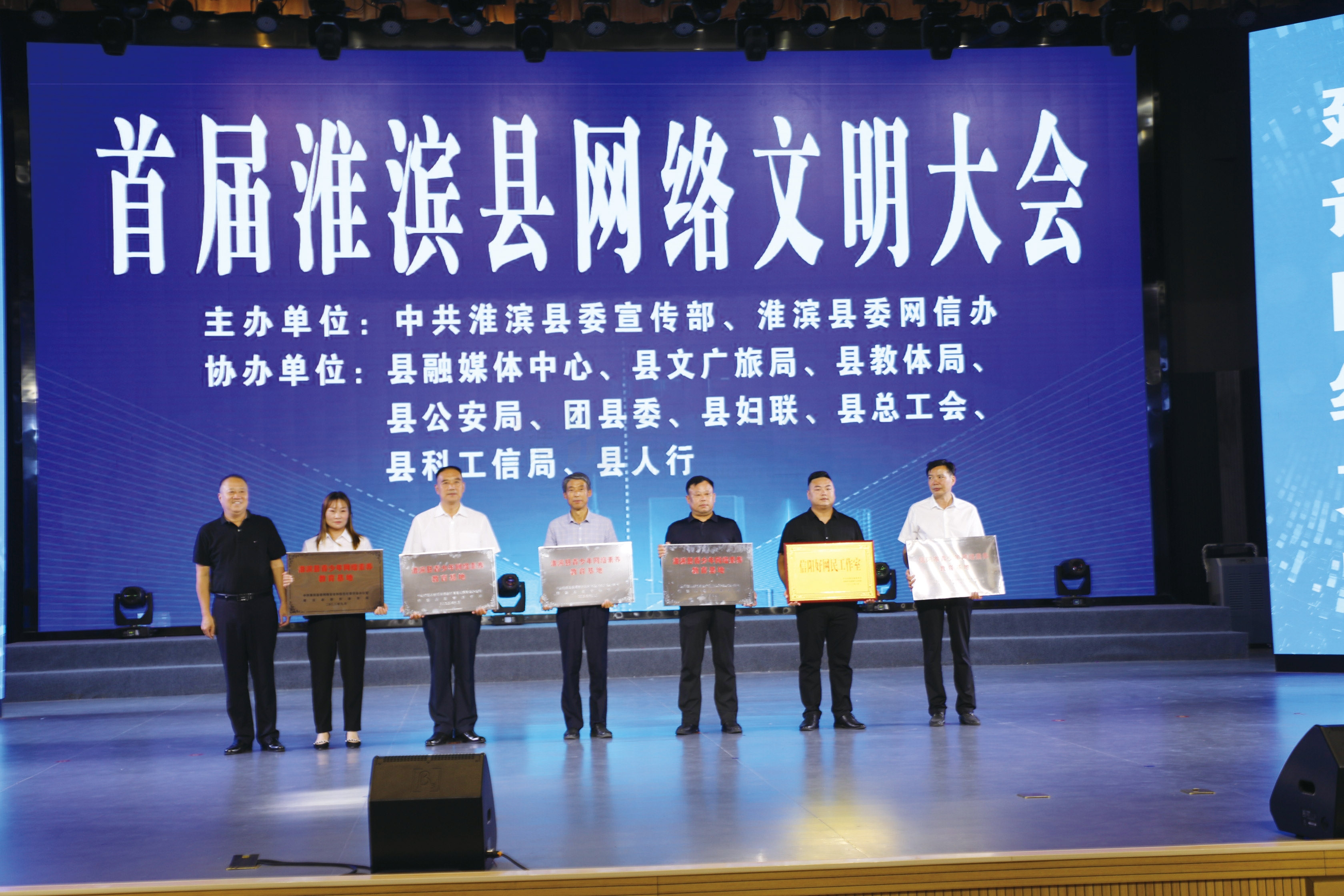 cb267b53d90aee0eb7e2cddbb5073e8 拷贝.jpg
