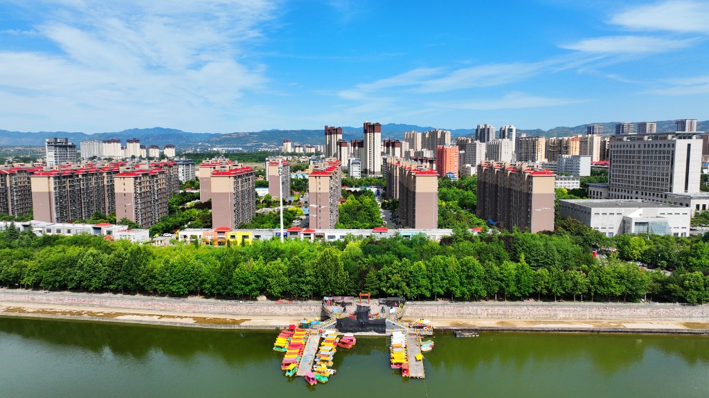 灵宝一河两岸美景如画