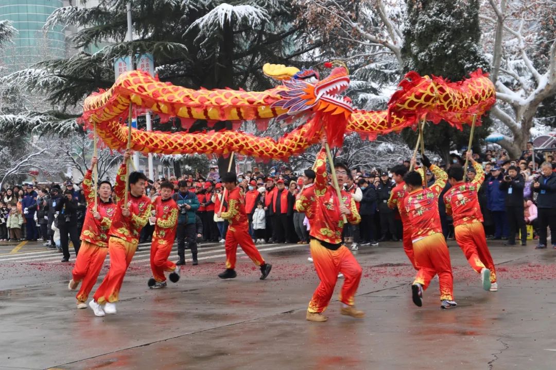 首页>灵宝市融媒体中心>正文>过去的一年,灵宝市委,市政府锚定"冲刺