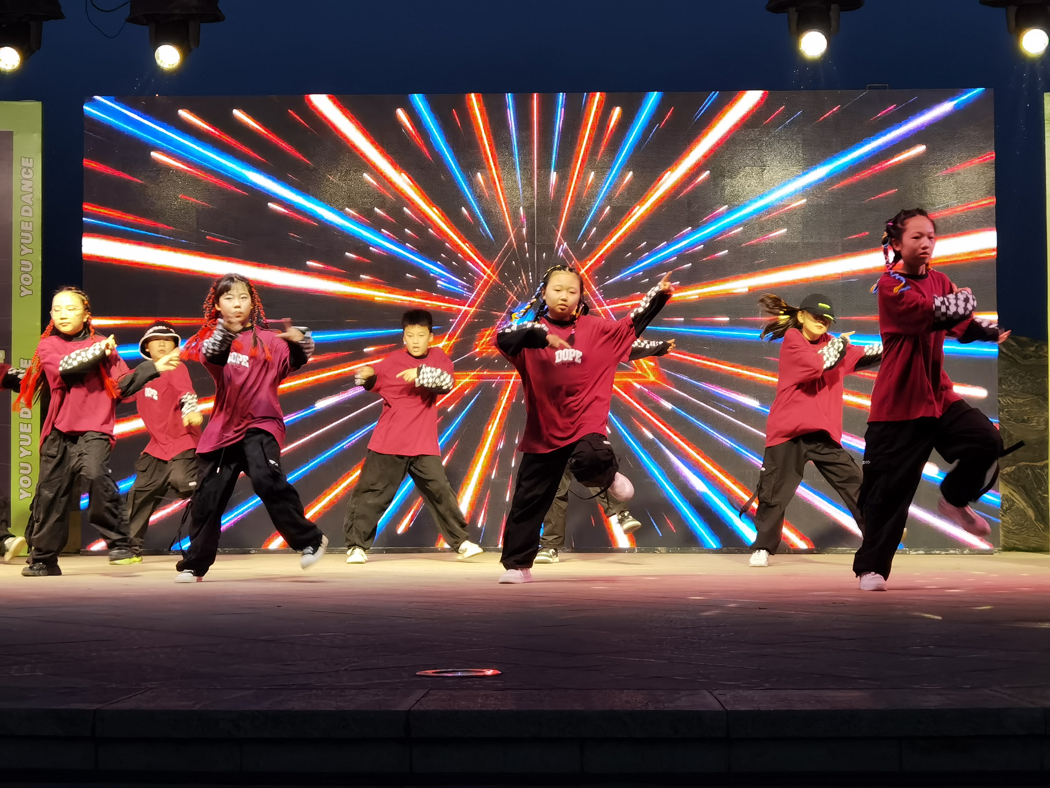 河南省第二届惠民文化节系列文化活动暨第一届齐舞大赛在鹿邑成功举办