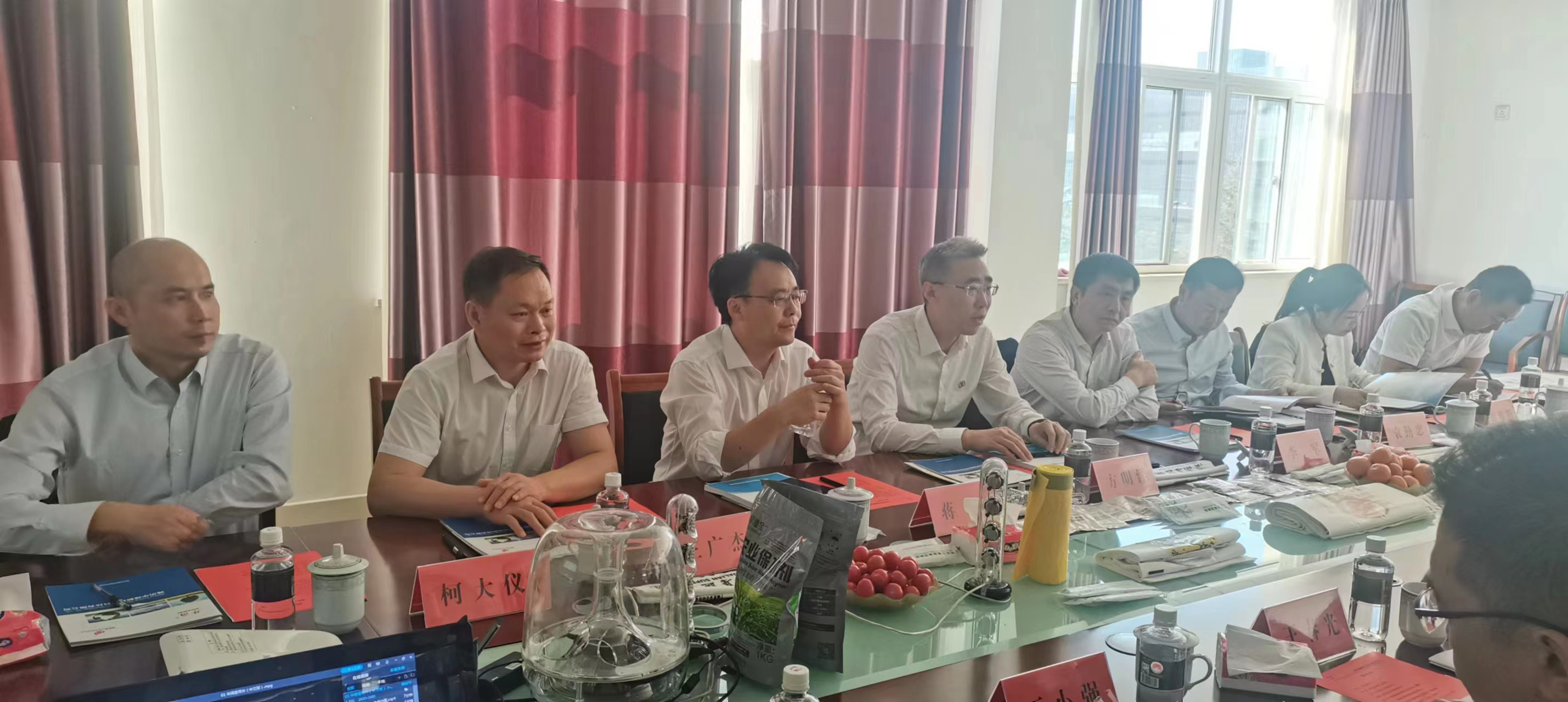 南召县委书记方明洋率队赴山东潍坊开展产业招商考察