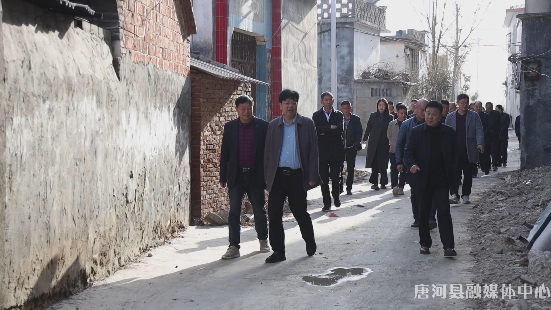 唐河县湖阳镇开展农村人居环境整治观摩评比活动