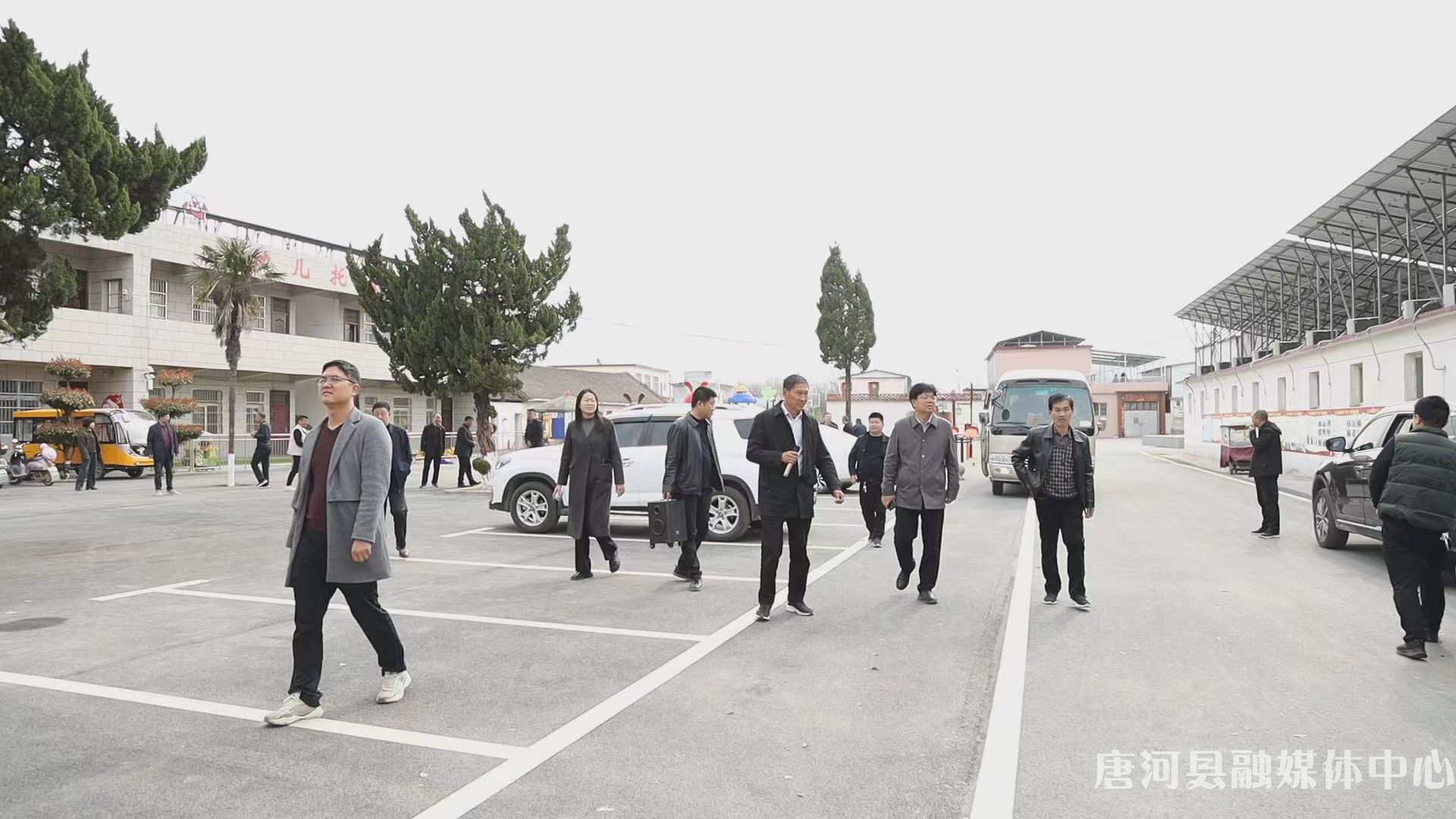 唐河县湖阳镇开展农村人居环境整治观摩评比活动