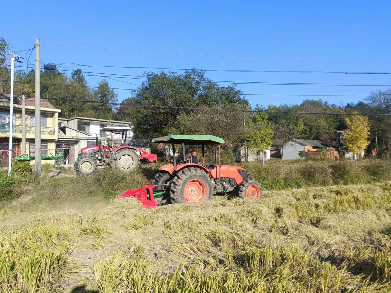 新縣沙窩鎮秸稈返田為農業生產添新綠