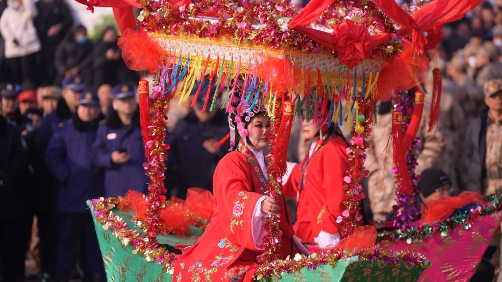 网络中国节元宵浚县社火竞演喜闹元宵