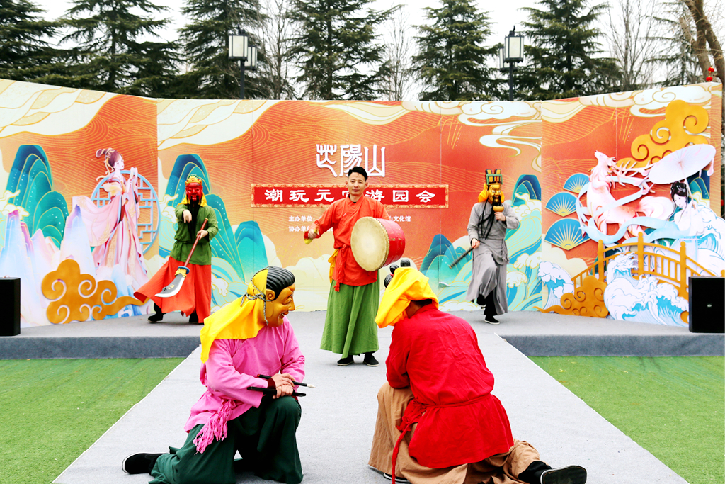 我在芒砀山旅游区演傩舞-大象网