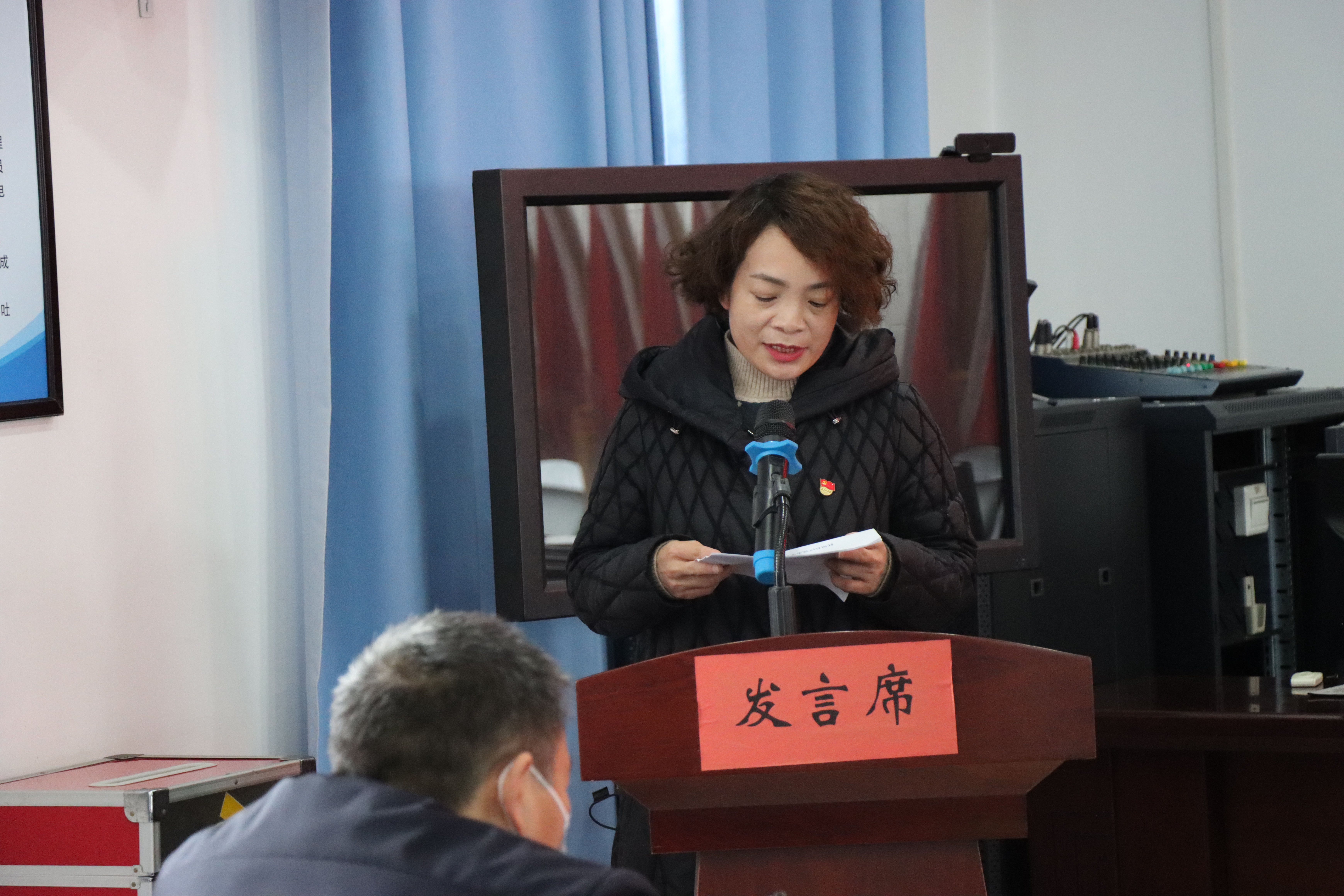 耿会娇.jpg