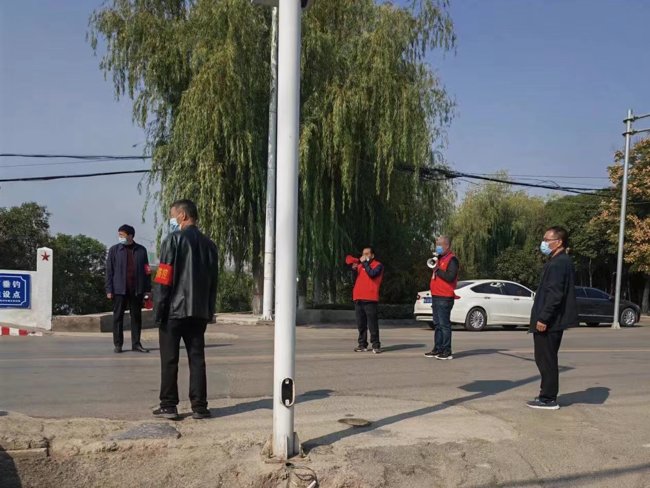 北街社区工作照2.jpg