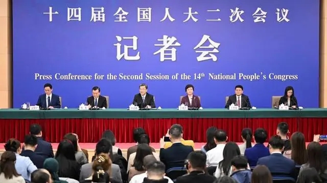 住建部部长要有力有序推进现房销售加快进行房屋体检