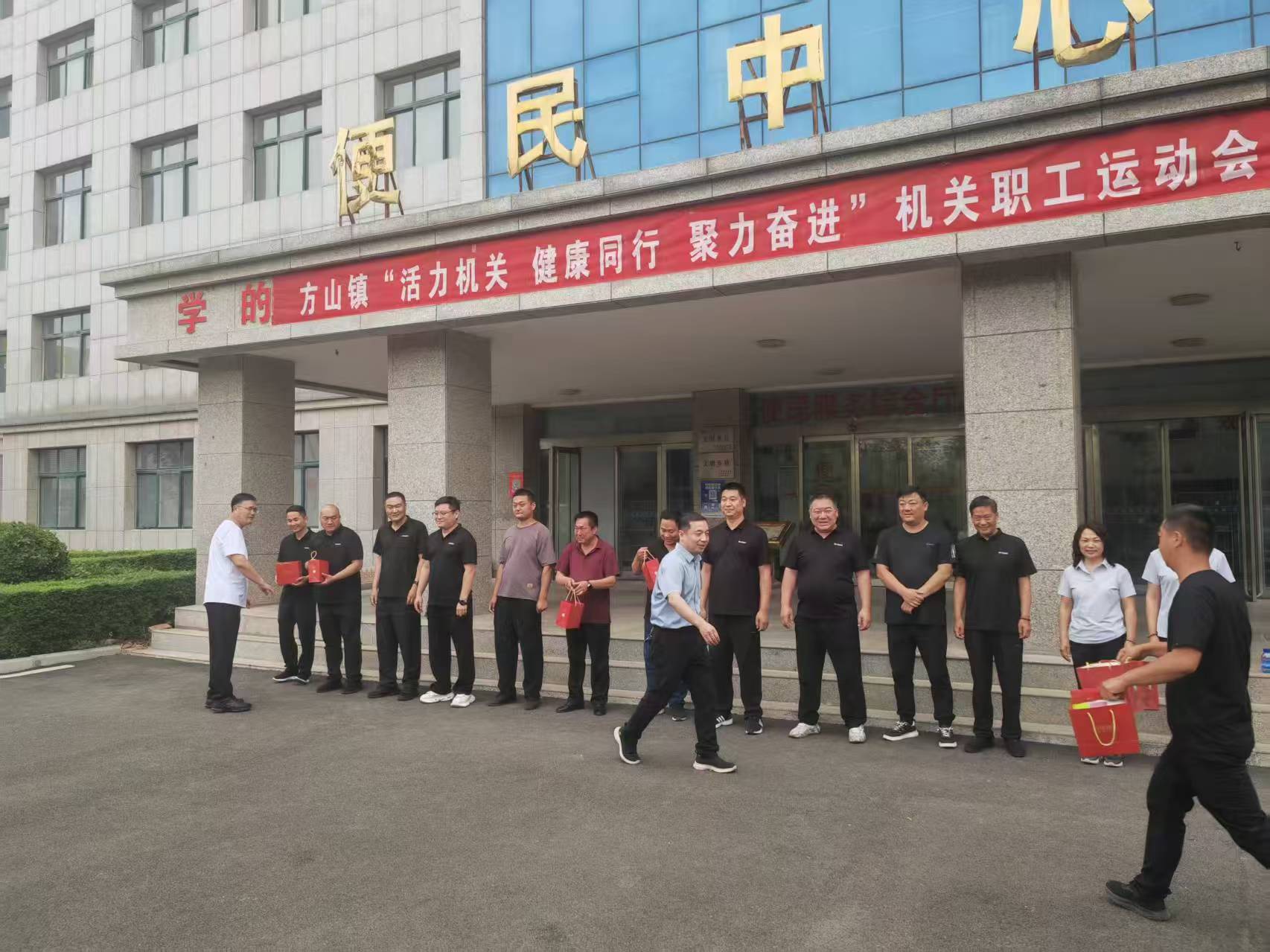 25ac5af8a607dda78a8e1439ba1cbd33.jpg